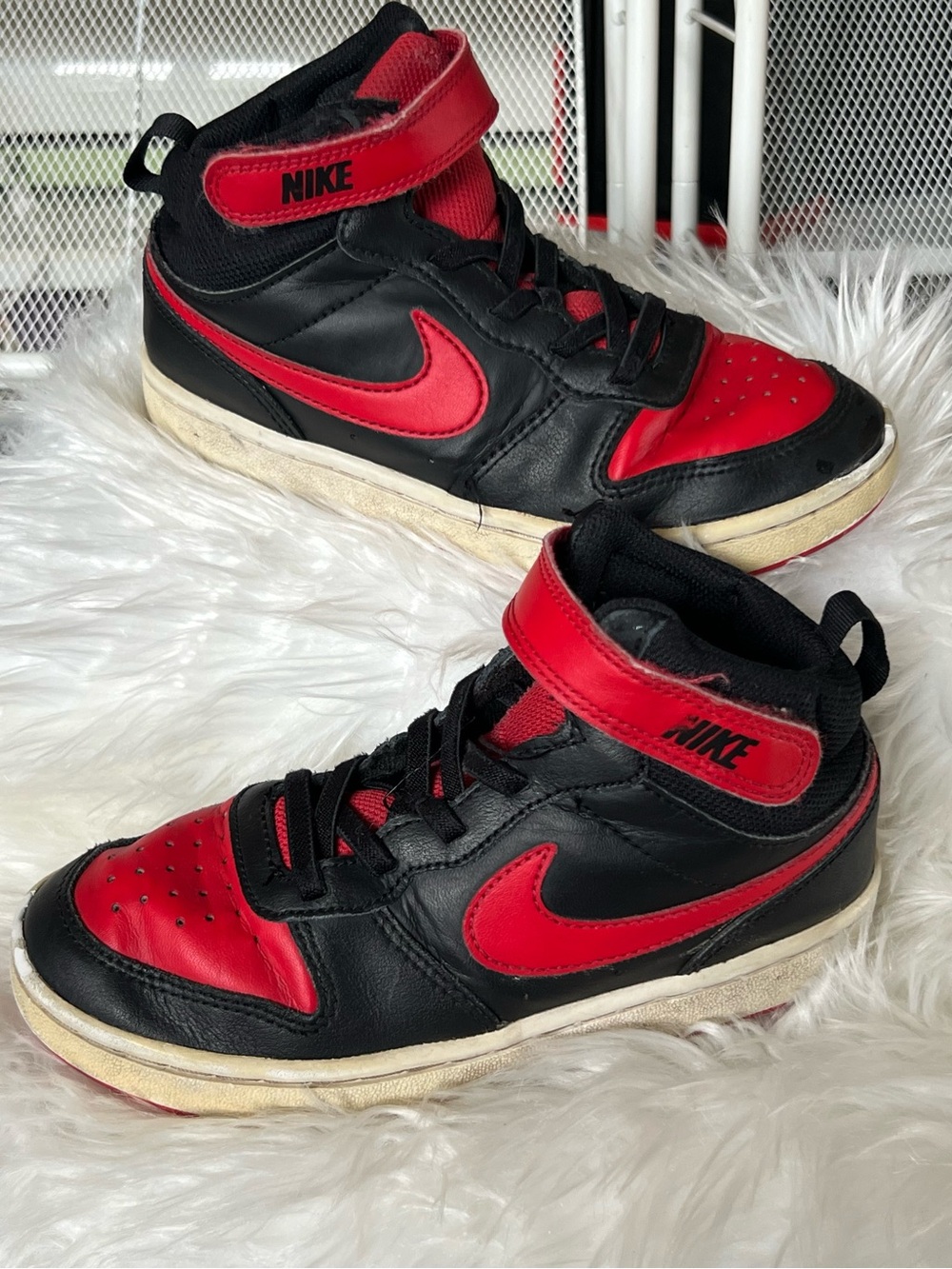Nike Kids Black and Red Mid-Top Sneakers
